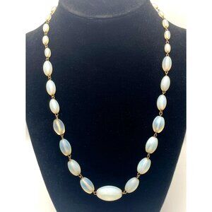 Vintage Art Deco Nouveau Opaline Opalite Graduated Glass Bead Necklace 19"